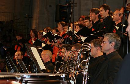 concert Messa di Gloria (Giacomo Puccini), Choeur de l'Université du Maine dirigé par Evelyne Béché, Abbaye de l'Epau, 7 juin 2008