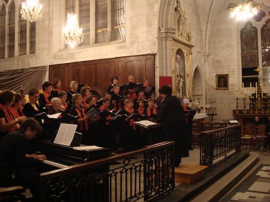 concert choeur de l'université du Maine - Château du Loir (Sarthe) - direction Evelyne Béché