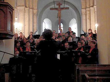 concert du Choeur de l'Université du Maine, dirigé par Evelyne Béché, Eglise de Chevillé (Sarthe), 21 mars 2010