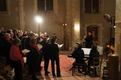 Concert de la chorale Emichante dirig&eacute;e par Evelyne B&eacute;ch&eacute;, 22 novembre 2014, &eacute;glise de Lamnay, Sarthe, France