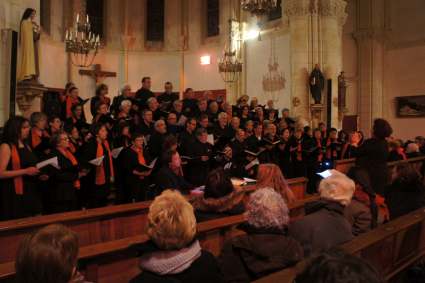 concert du Choeur de l'Universit&eacute; du Maine dirig&eacute; par Evelyne B&eacute;ch&eacute; - 29 mars 2015 - Eglise de Louplande