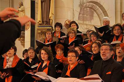 concert du Choeur de l'Universit&eacute; du Maine dirig&eacute; par Evelyne B&eacute;ch&eacute; - 03 f&eacute;vrier 2013 - Eglise de Louplande