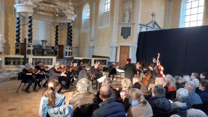 Concert de Vienne � Buenos Aires dirig� par Evelyne B�ch� - production Adoramus, concerts du Mans