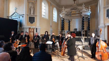 Concert de Vienne � Buenos Aires dirig� par Evelyne B�ch� - production Adoramus, concerts du Mans