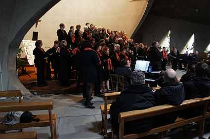 concert du Choeur de l'Universit&eacute; du Maine dirig&eacute; par Evelyne B&eacute;ch&eacute; - 17 mars 2013 - Eglise du Christ-Sauveur - Le Mans (Sarthe, France)