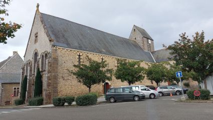 Eglise Saint-Pierre et Saint-Paul de Br�lon (Sarthe, France)